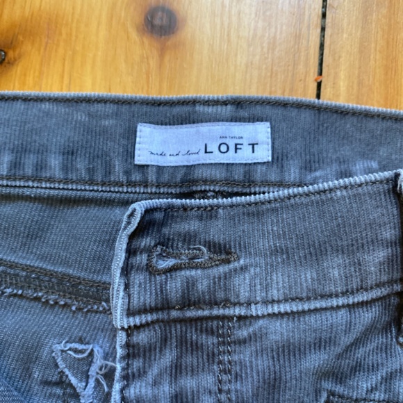 Loft skinny gray corduroys - Picture 2 of 4